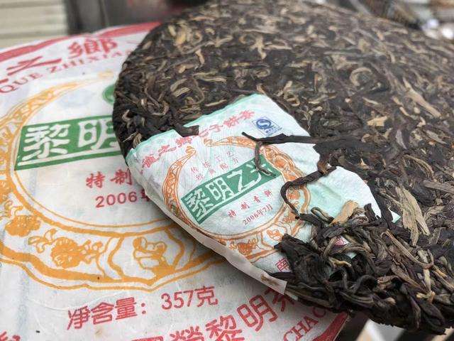 蒸足老妇高潮潮喷到猛进猛出，开启摄影新纪元，让光影艺术触手可及